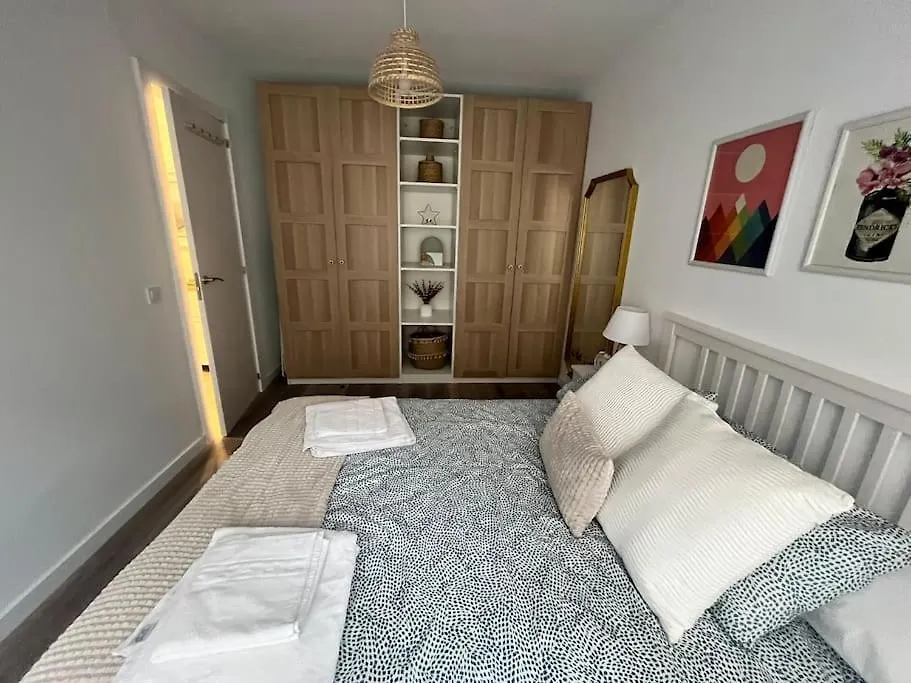 Apartamento Piso Recien Reformado En El Centro De Santander, Zona Estaciones